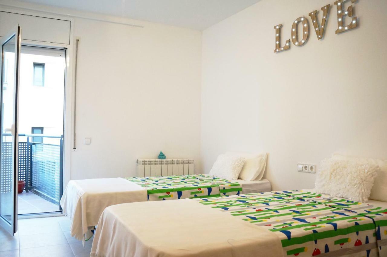 סיטגס Matilda Home On The Beach מראה חיצוני תמונה